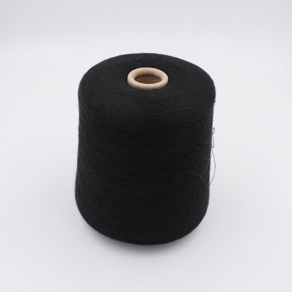 GOLD 70% cashmere 30% silk nm 2/80 combed color black cones 660 gr