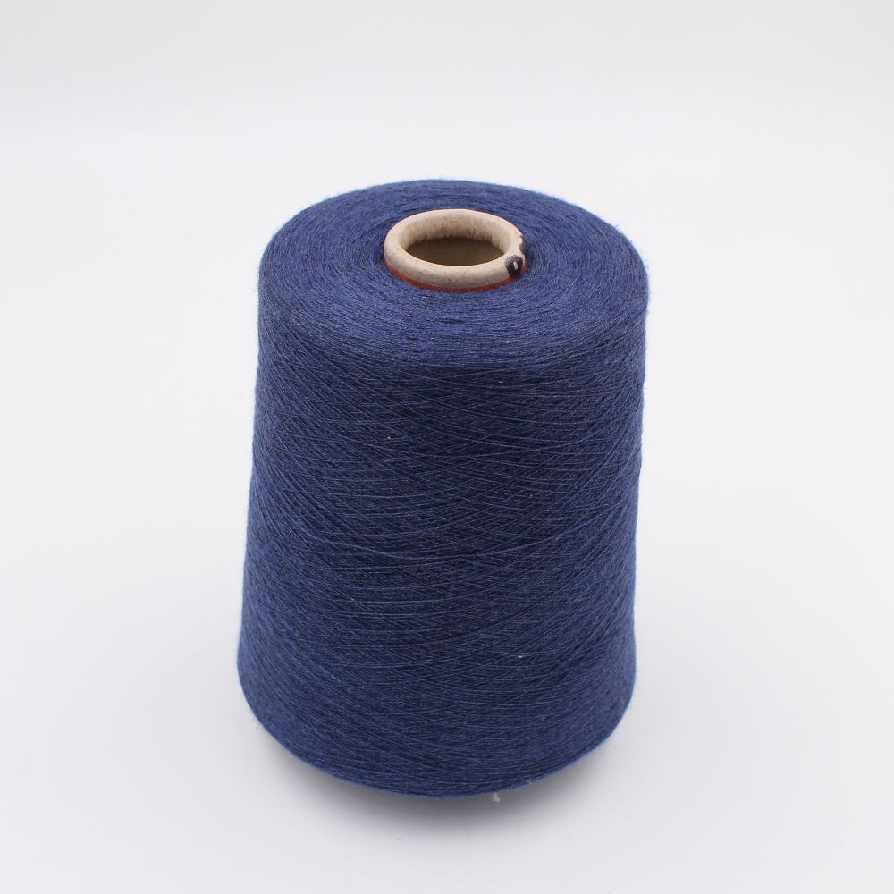 ROYAL Filato 55% Seta 45% Cashmere nm 2/48 colore blue rocche 510gr