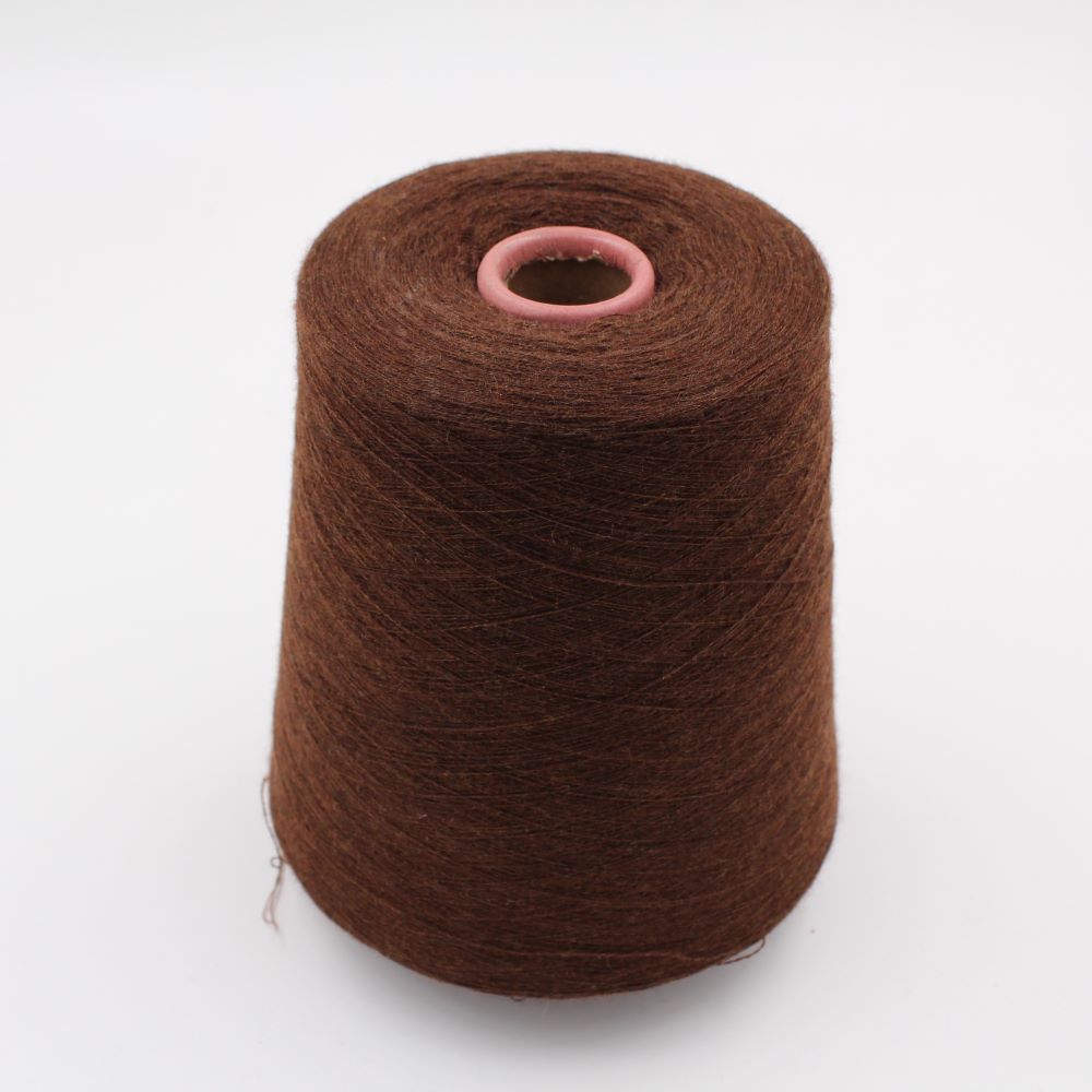 Yarn 90% Cashmere 10% silk nm 2/48 worsted color brown cone 770 gr