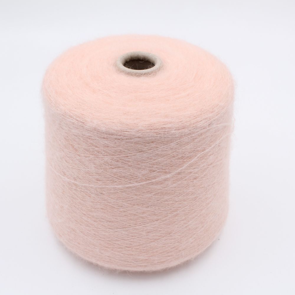 Filato 60% Alpaca 40% Poliammide nm 9000 colore salmone rocche 760 gr