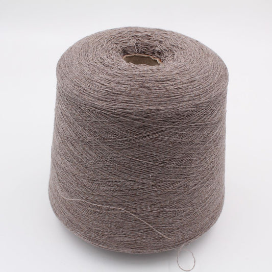 2/28 70% extrafine merino 30% cashmere color dark brown cones 540 gr