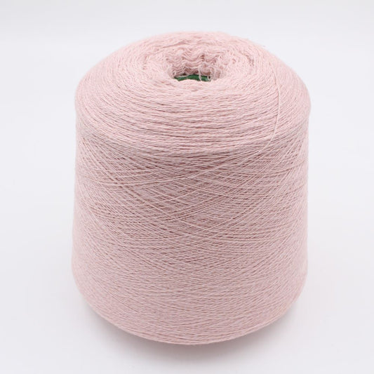 2/28 70% merino extrafine 30% cashmere colore rosa rocche 520 gr