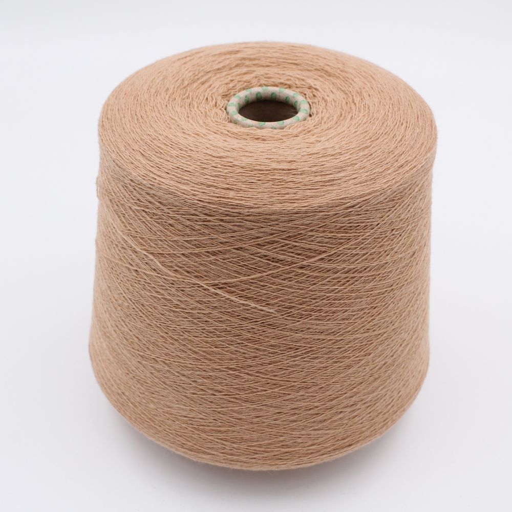 2/30 70% extrafine merino 30% cashmere color camel cones 510 gr