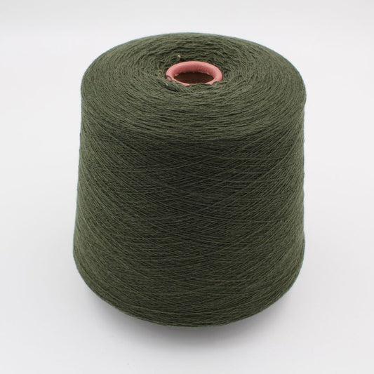 2/28 70% merino extrafine 30% cashmere colore verde rocche 520 gr