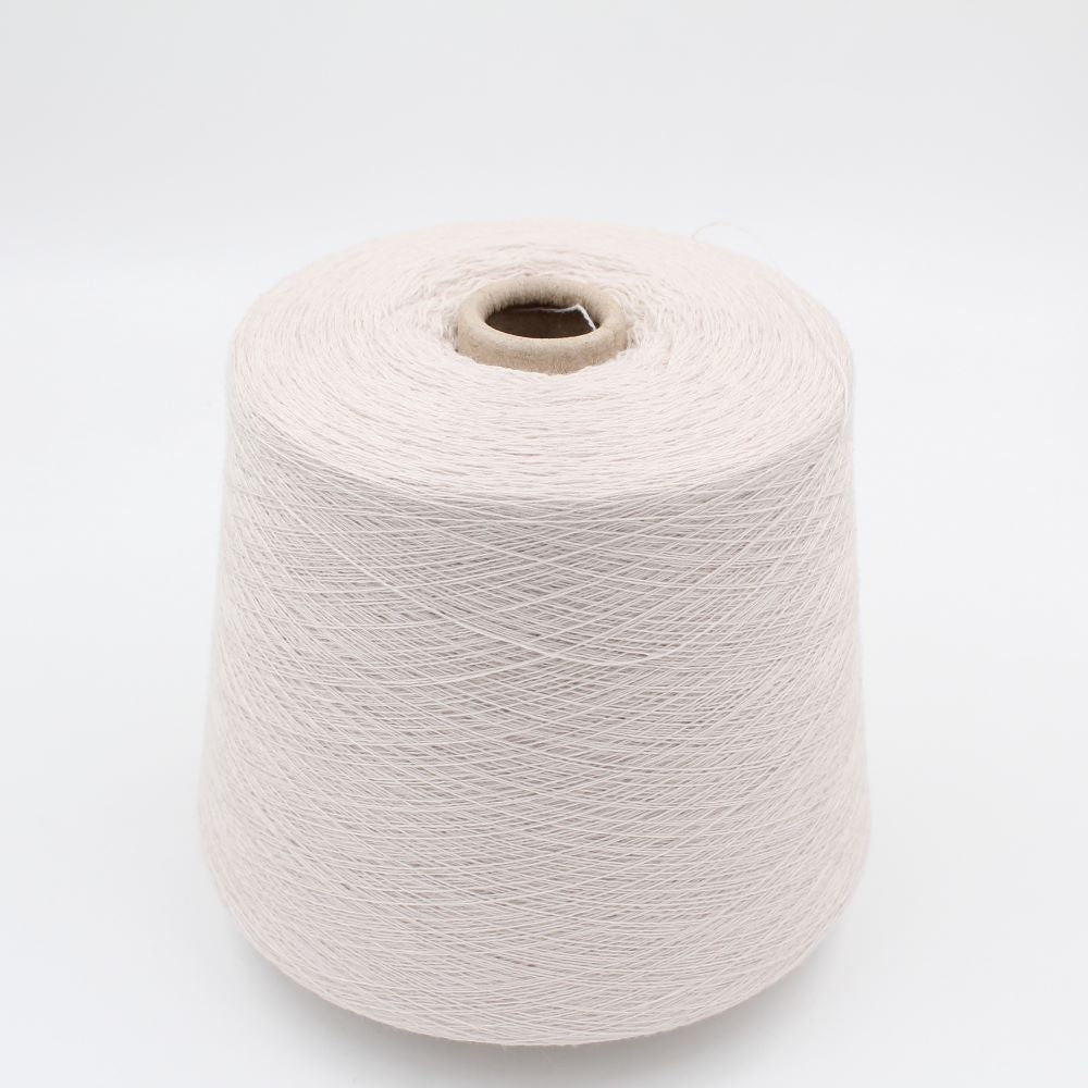 2/28 70% merino extrafine 30% cashmere colore bianco rocche 540 gr