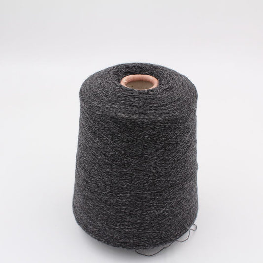 2/28 70% extrafine merino 30% cashmere color anthracite cones 530 gr