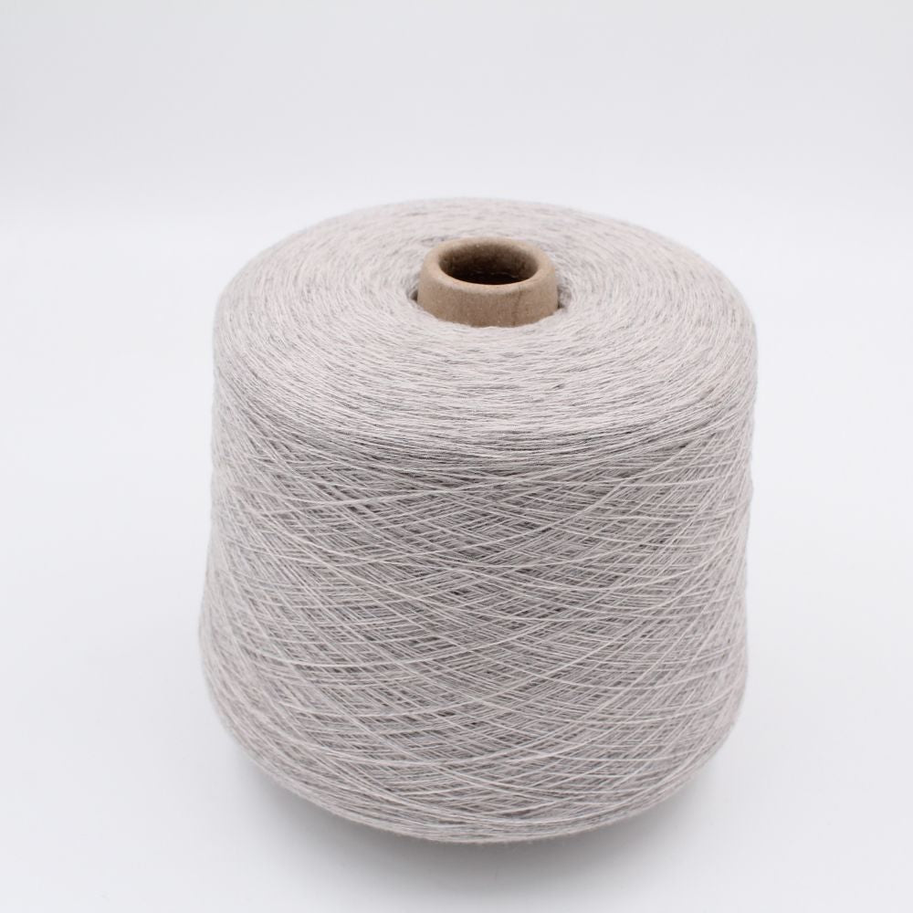 Filato 2/28 100% Cashmere colore grigio perla rocche 420gr
