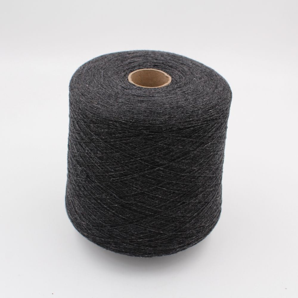 Yarn 2/28 100% Cashmere color anthracite cones 700gr