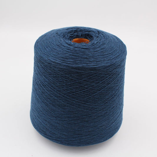 Yarn 2/28 100% Cashmere color white cones 510gr