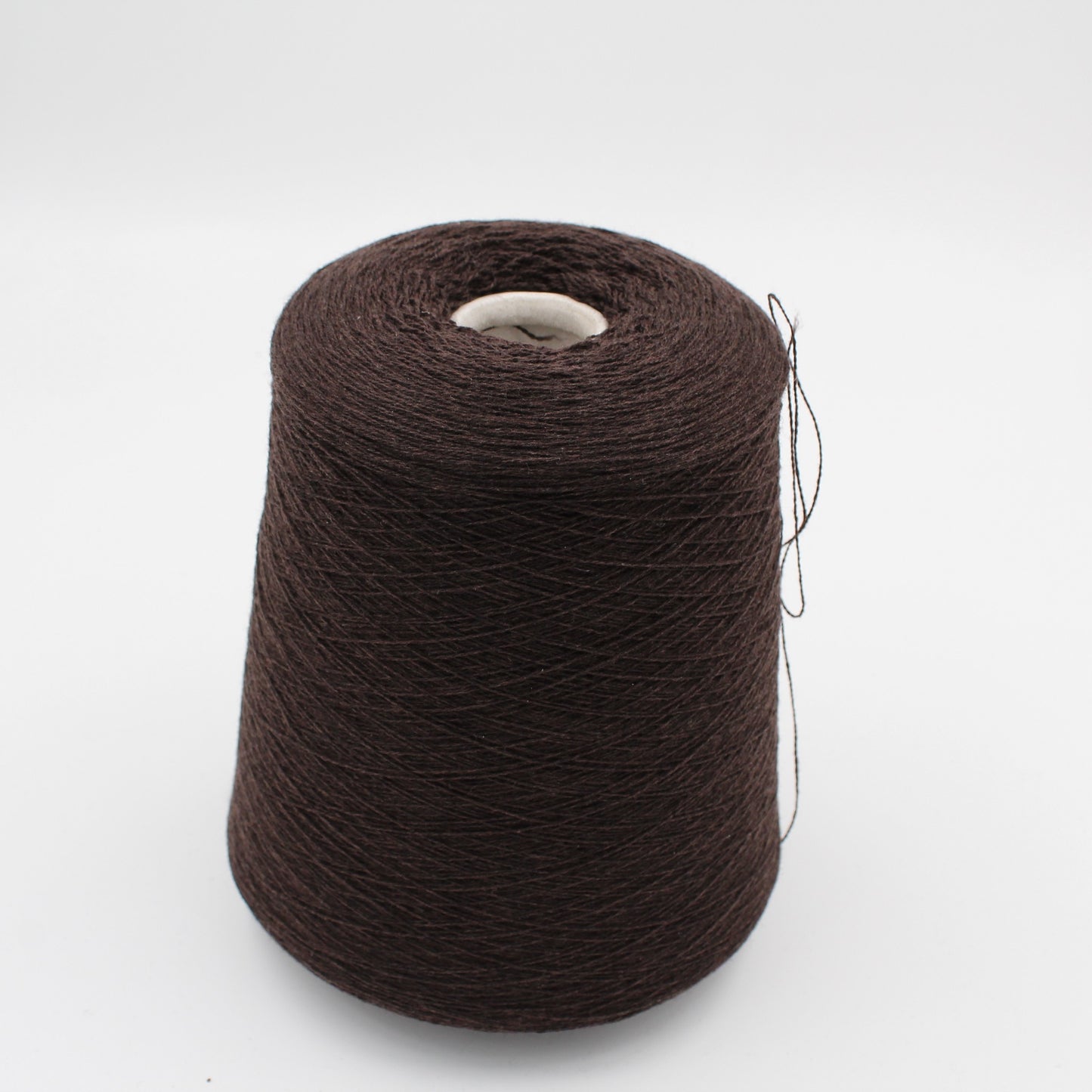 Filato 2/28 100% Cashmere colore moro rocche 620gr