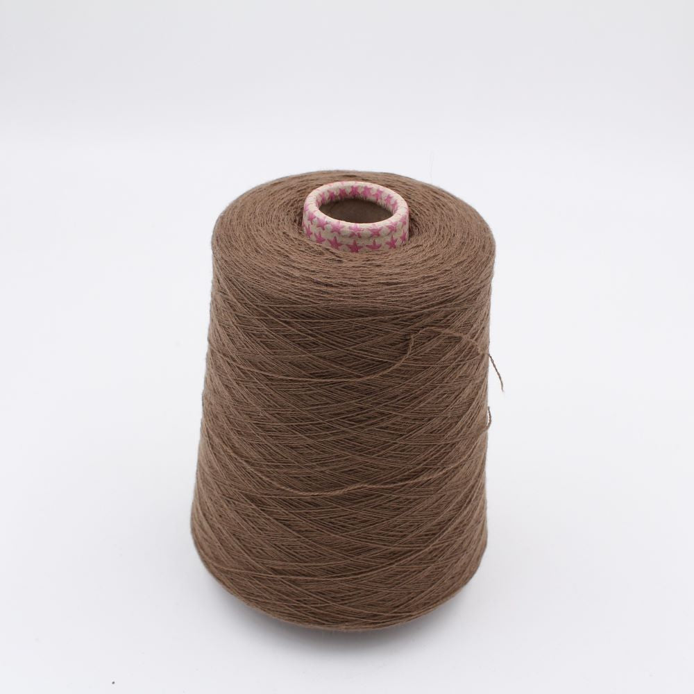 Yarn 2/28 100% Cashmere color light brown cones 430gr