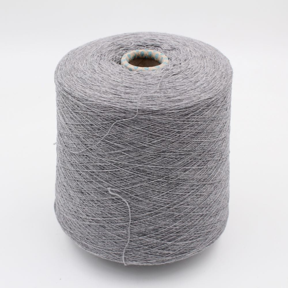 Filato 2/28 100% Cashmere colore grigio rocche 750gr