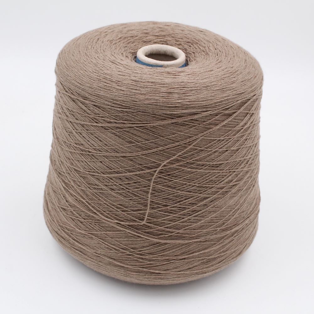 Yarn 2/28 100% Cashmere color beige cones 460gr