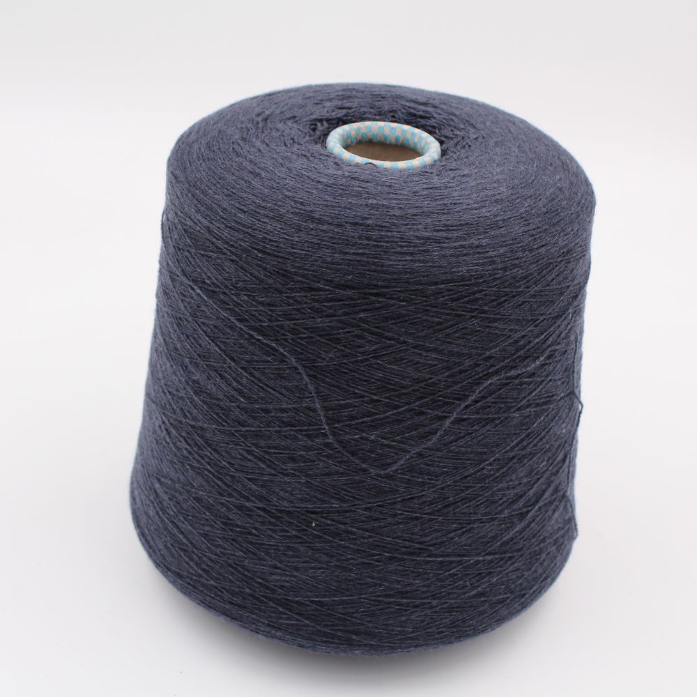 Yarn 2/28 100% Cashmere color blue cones 450gr