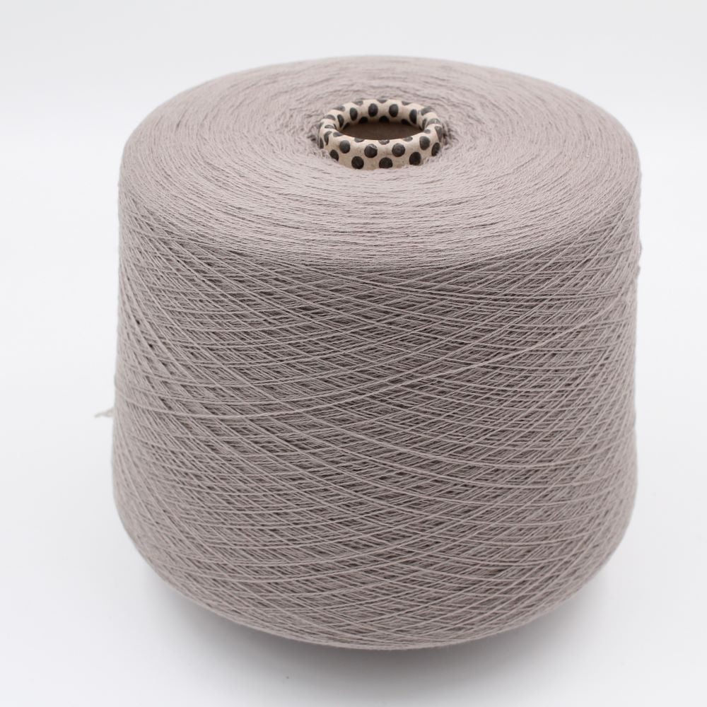 Yarn 2/28 100% Cashmere color beige cones 540gr