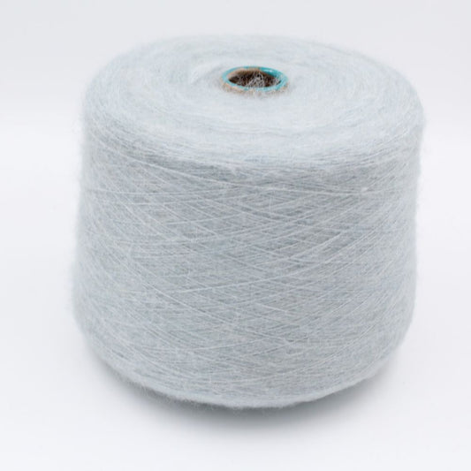 Filato 60% Alpaca 40% Poliammide nm 9000 colore celeste rocche 560 gr