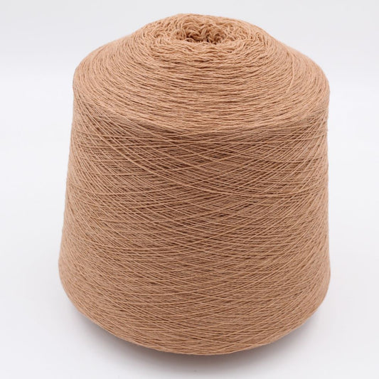 2/28 70% extrafine merino 30% cashmere color camel cones 530 gr