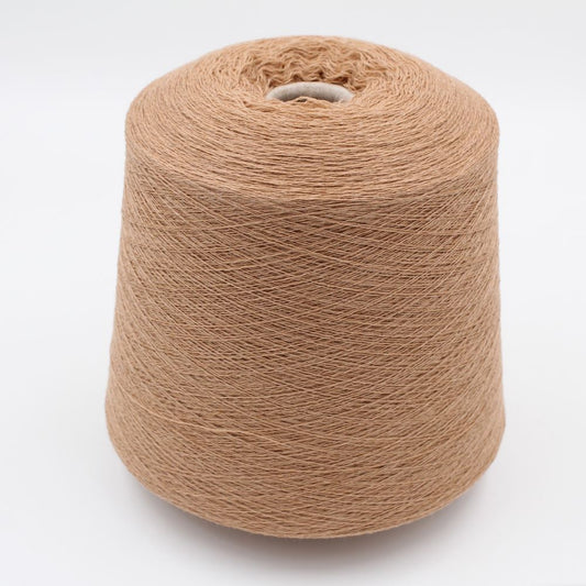 2/28 70% extrafine merino 30% cashmere color camel cones 490 gr