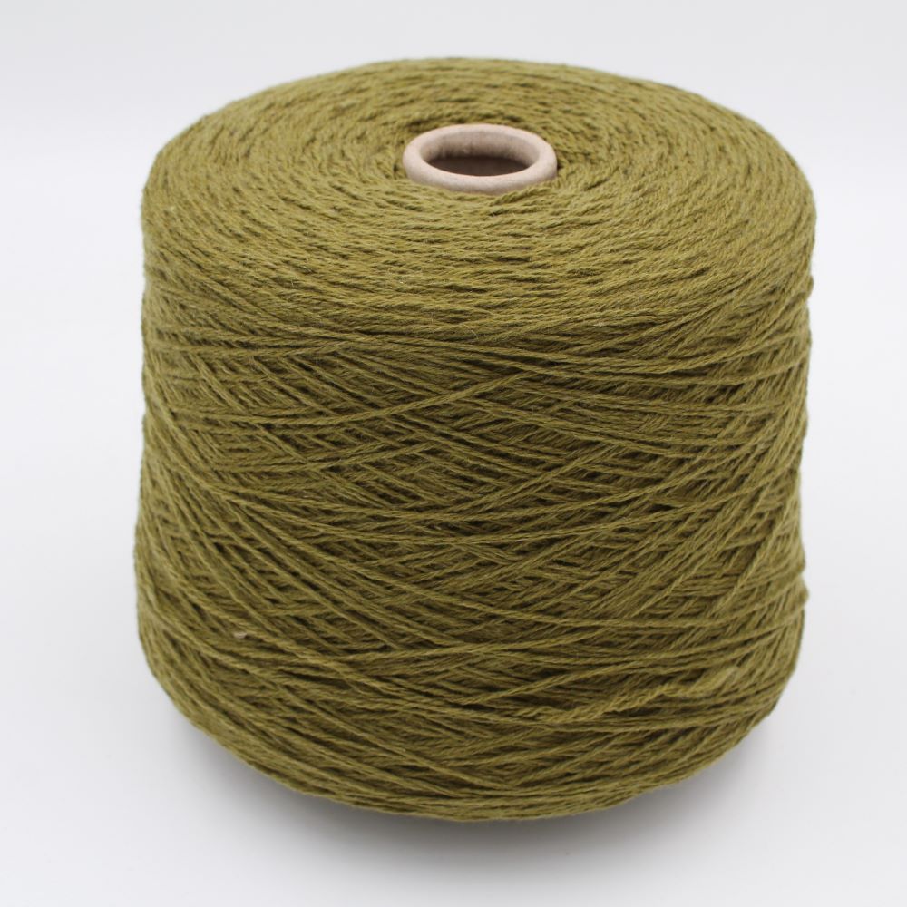 100% Cashmere nm. 3000 colore verde rocche 500gr