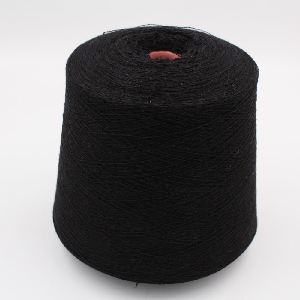 2/28 70% extrafine merino 30% cashmere color black cones 480 gr