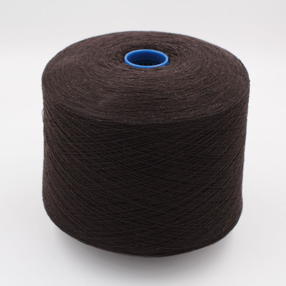2/28 70% merino extrafine 30% cashmere colore marrone rocche 520gr