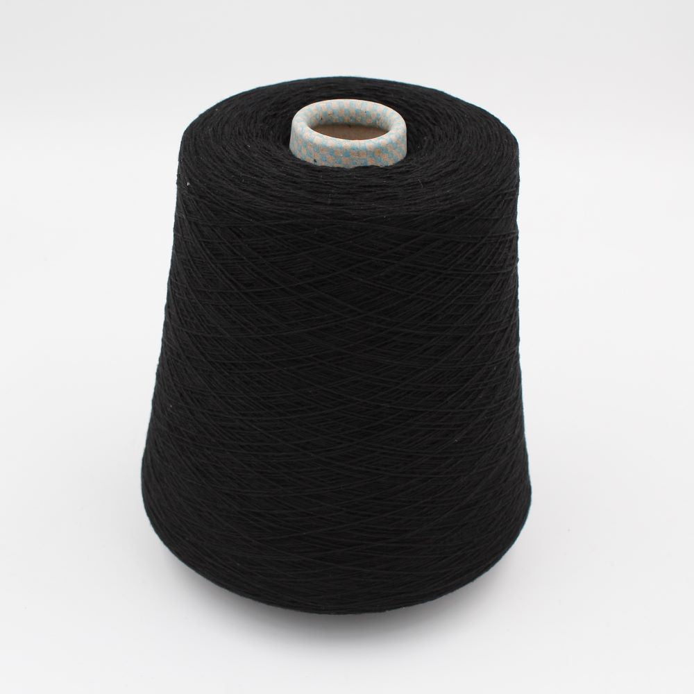 Yarn 2/28 100% Cashmere color black cones 560gr