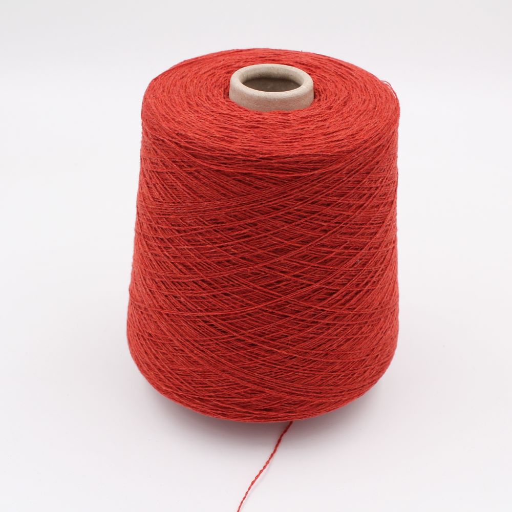 ALTER-ECO filato 97% Cashmere 3% Merinos nm 2/18 colore rosso rocche 580gr