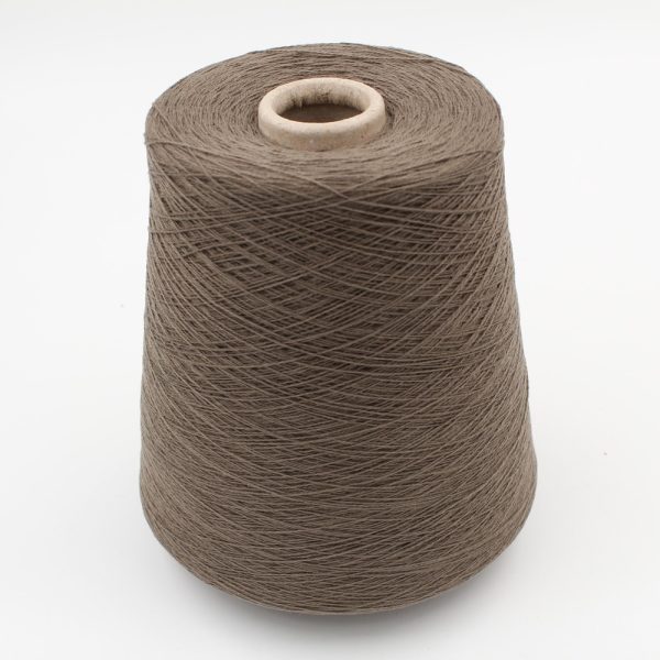 Yarn 2/28 100% cashmere for knitting machine 12 color green cones 560 gr