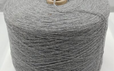 Take advantage of the discount to try Recycled Cashmere yarns