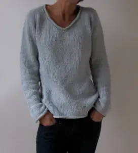 maglione con lo scollo V