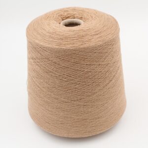 Filato da macchina 2/28 70% merino extrafine 30% cashmere colore cammello rocca 550 gr