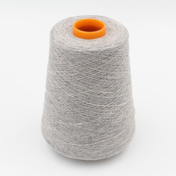 Yarn cashmere 100% nm 10600 color flanella cones 510 gr