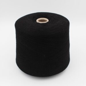 2/28 70% merino extrafine 30% cashmere colore nero rocca 770 gr
