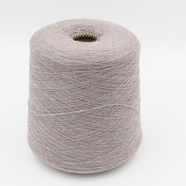 Filato 2/28 100% Cashmere per macchina 12 colore grigio chiaro rocche 710 gr