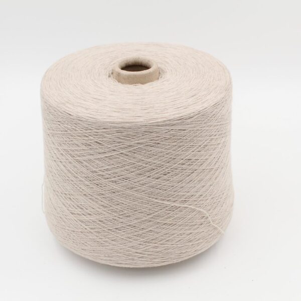 Filato 2/28 100% Cashmere per macchina 12 colore beige rocche 620 gr
