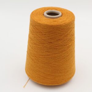 2/26 100% cashmere colore arancio 460 gr