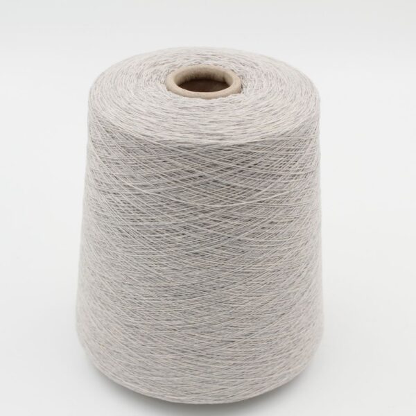 2/26 100% cashmere color light grey cones 620 gr