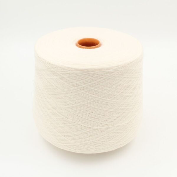 Yarn merino extrafine 100% 2/30 color white cones 500 gr