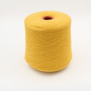 100% Lana Vergine 1/15 colore giallo rocche 550 gr