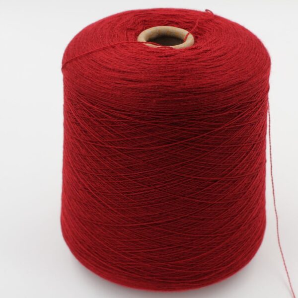 Yarn merino extrafine 100% 2/30 color red cones 490 gr