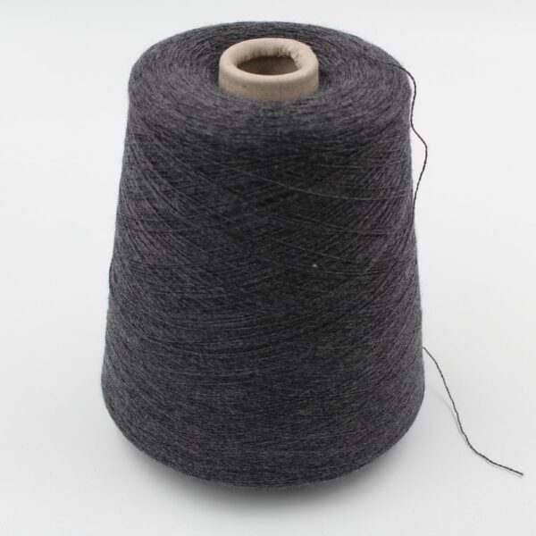 Yarn cashmere 100% nm 2/24 color anthracit cones 400 gr