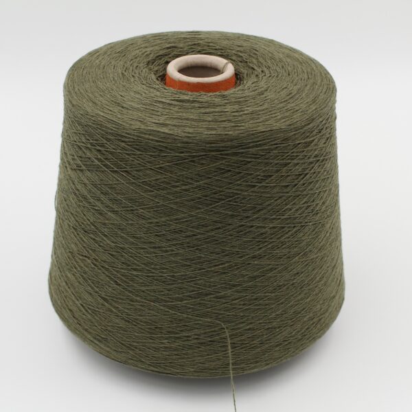 Yarn 2/27 100% Cashmere for knitting machine 12 color military cones 560 gr