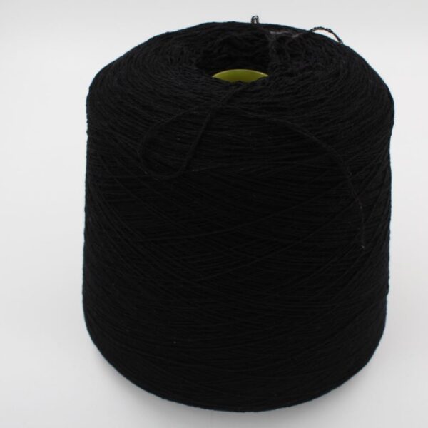 Yarn 2/15 100% Cashmere color black cones 530 gr