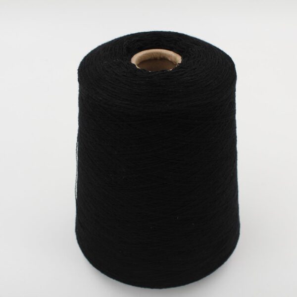Filato 2/28 100% Cashmere per macchina 12 nero colore rocche 490 gr