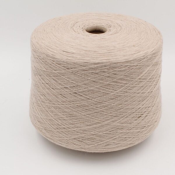 Yarn 2/28 100% Cashmere color light beige cones 590 gr