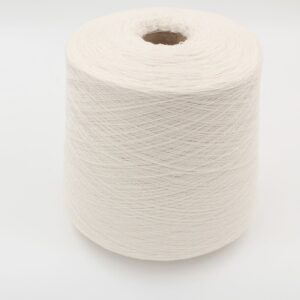 2/28 70% merino extrafine 30% cashmere colore bianco rocca 530 gr