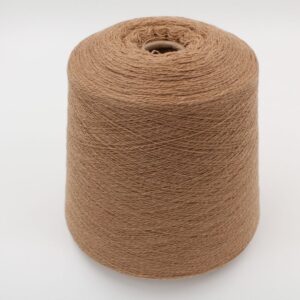 Filato da macchina 2/30 70% merino extrafine 30% cashmere colore cammello rocca 480 gr