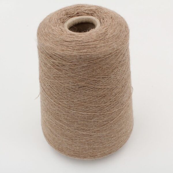 100% Baby Alpaca yarn 2/16 color light beige cones 520 gr