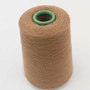 Yarn for knitting machine 2/30 70% merino extrafine 30% cashmere color camel cones 400 gr