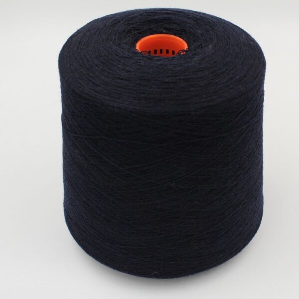2/28 70% merino extrafine 30% cashmere colore blu rocca 500 gr